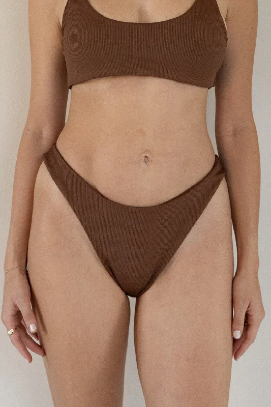 The Sleek Scrunch Bottoms - Ribbed Espresso