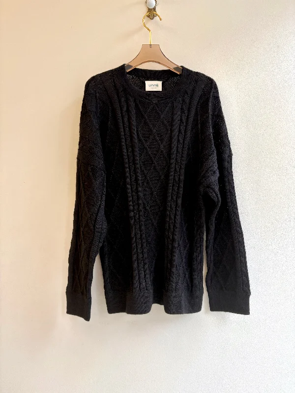 Oversized Black Alpaca Cable Knit Sweater (Unisex)