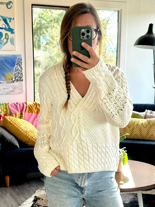 Weekend-Only Price Drops Epic Knit - med/Lg