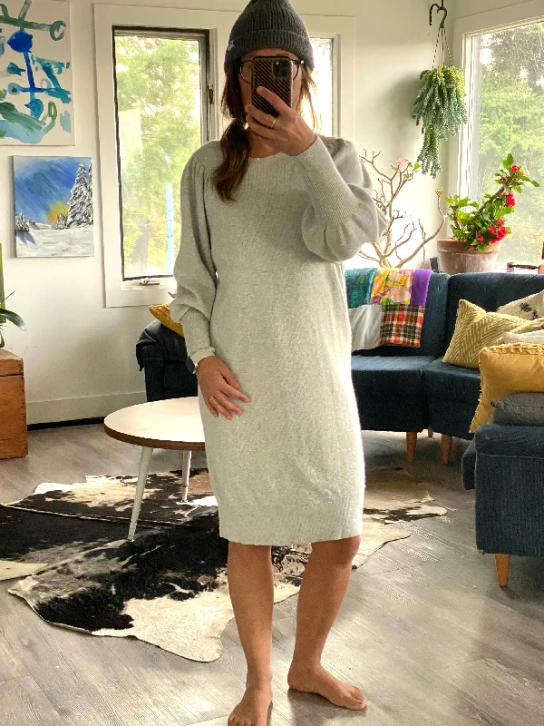 Weekend Specials to Delight Epic Knit Dress - med
